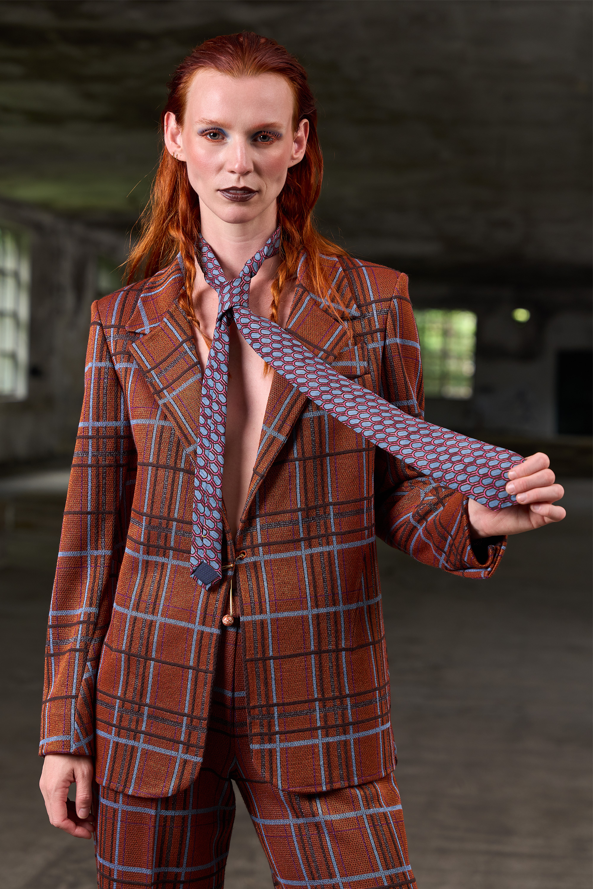 Roberta Redaelli AI 2026-27 PAPILIO, RSA157 giacca collo uomo con spacchi e gemello in maglia jacquard DINAMI-TECS scozzese zucca